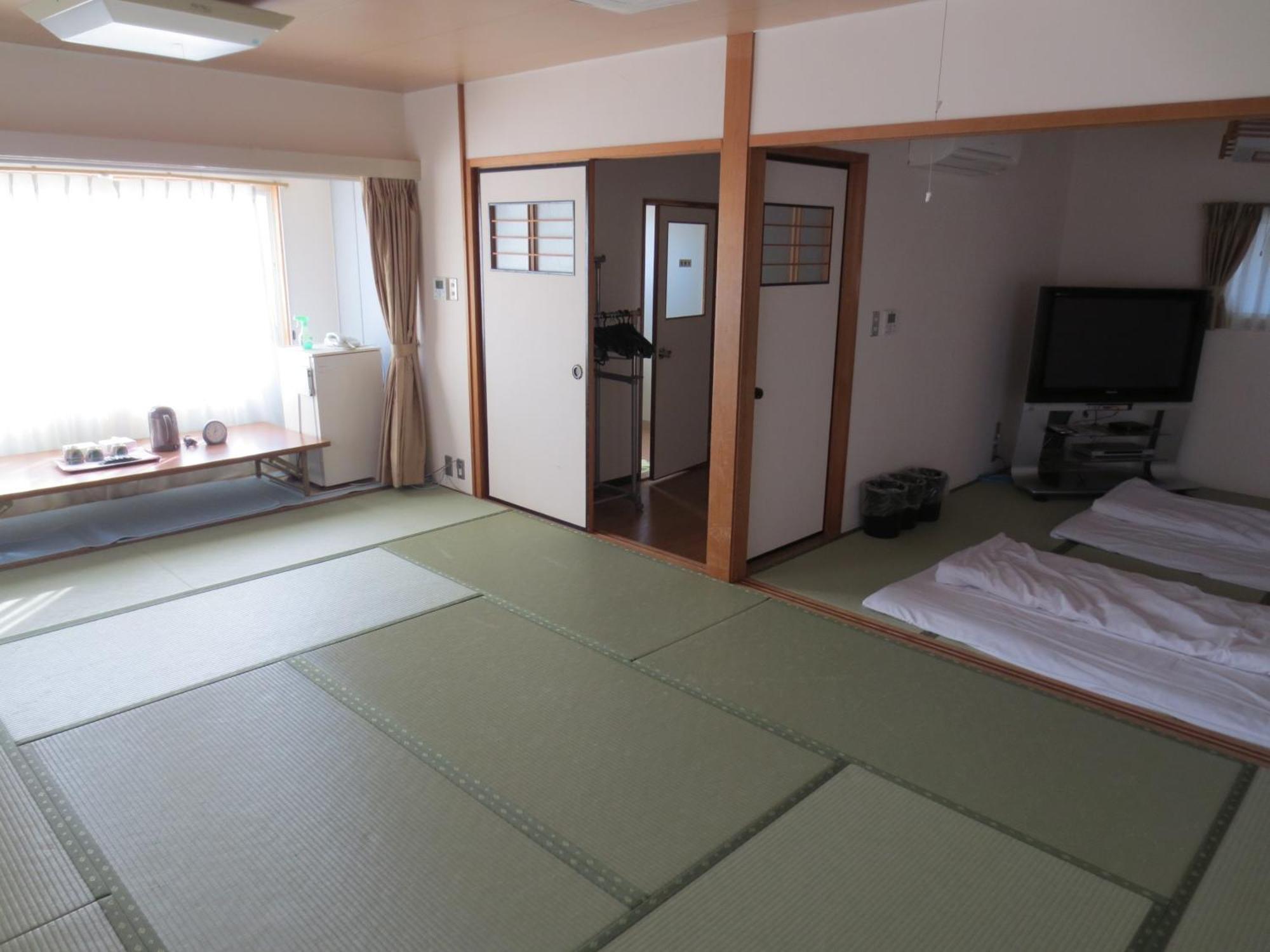 Hotel Minatoya Kōchi Habitación foto