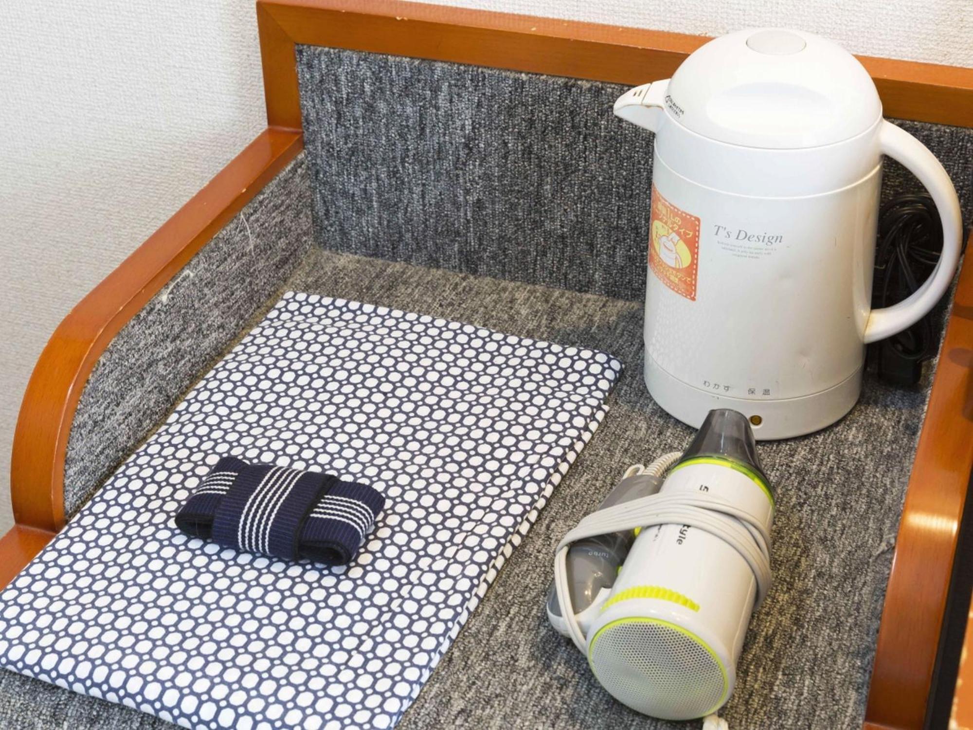 Hotel Minatoya Kōchi Habitación foto